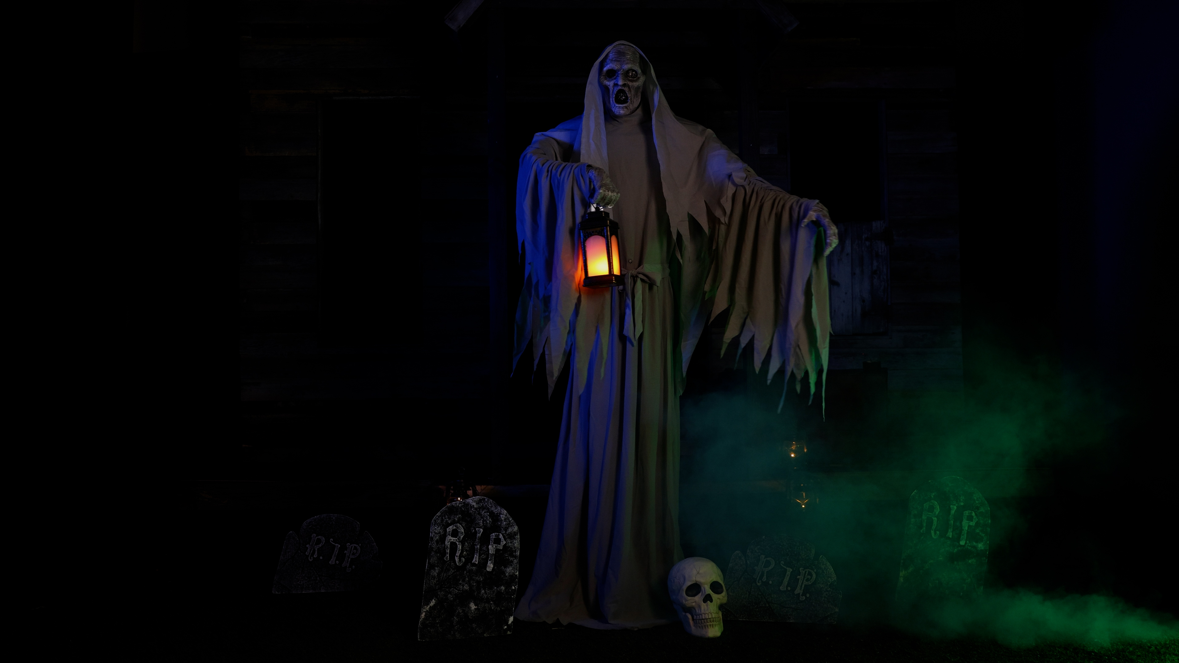 Our exclusive Frederick the Floating Phantom Animatronic brings supernatural terror to any haunted house. Suspended in the air, his spectral form glides ominously, making guests question what’s real and what’s beyond the veil. Beware—he’s always watching!